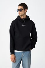 Hoodie estampado de manga comprida