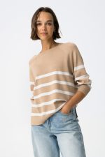 Camisola regular fit às riscas