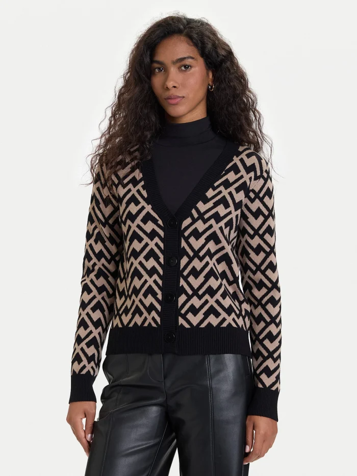 Cardigan Aria - Image 1