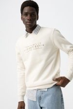 Sweatshirt com gola redonda