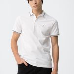 Polo de cor branca