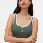 U-NECK TOP