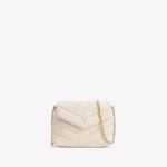 Carteira cru com corrente dourada