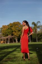 Vestido Leila, recorte assimétrico - Image 3