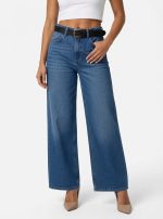 Camisola de cor azul escuro