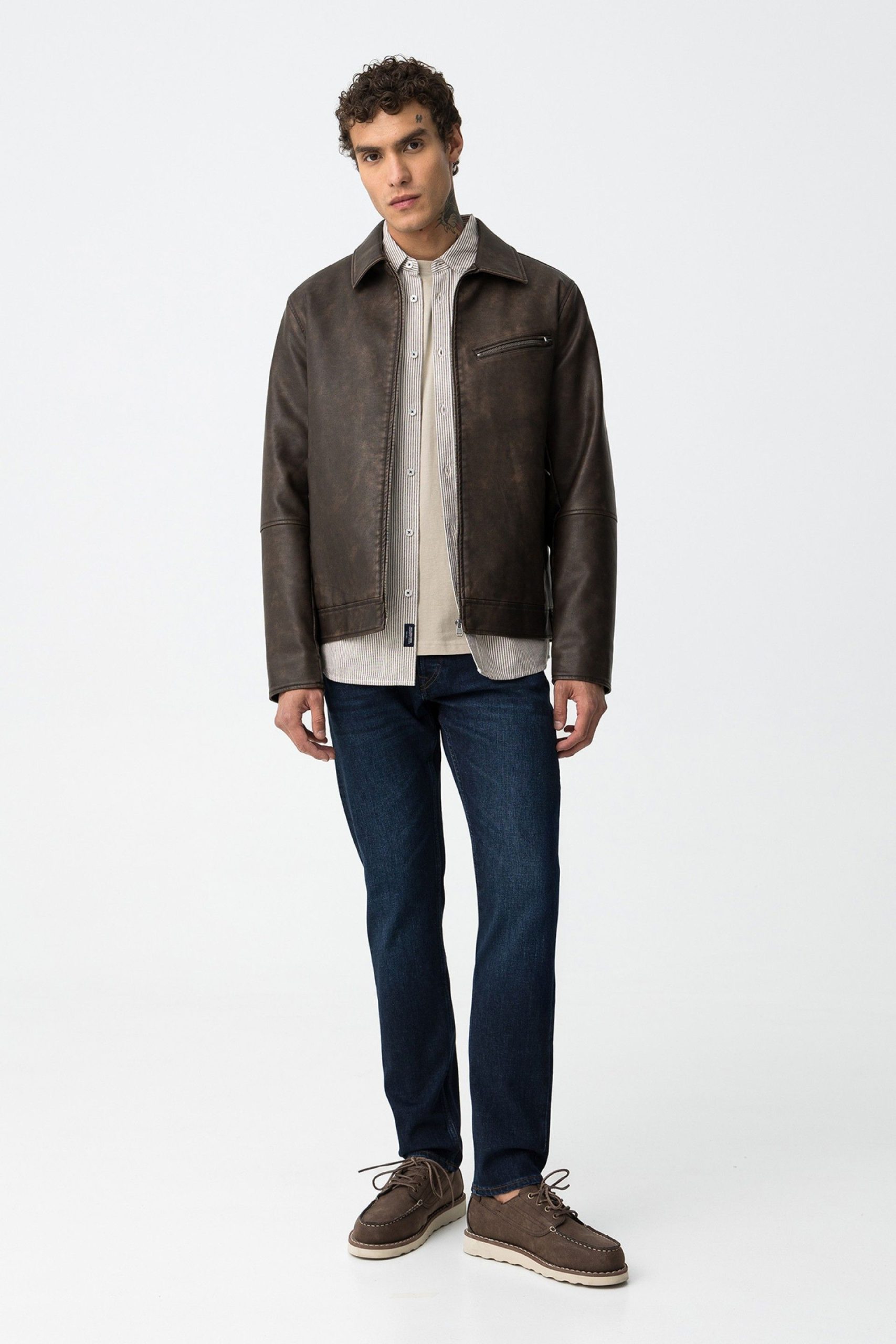 1 - Cópia Jeans tapered fit com cinco bolsos - Image 1